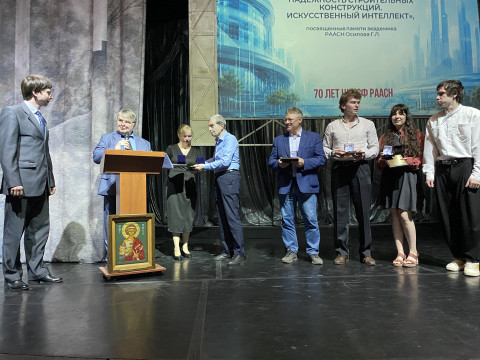 На XVII Академических чтениях вручили медали имени академика Г.Л. Осипова